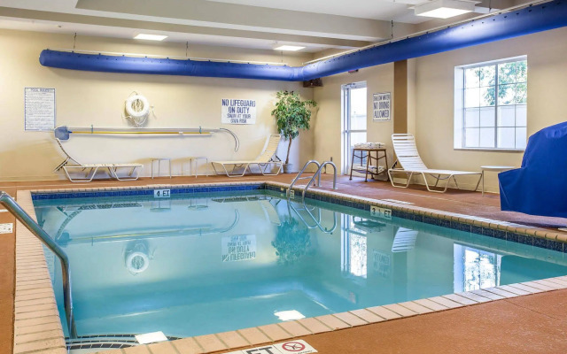 Comfort Inn & Suites Orangeburg