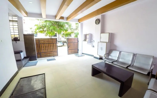 Hill View Guest Houses - Begumpet
