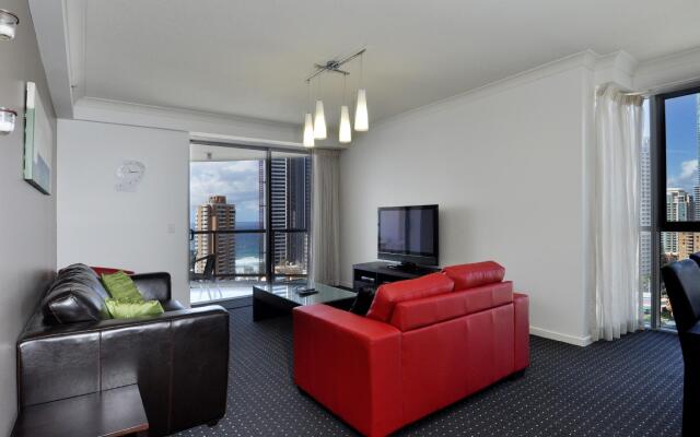 Chevron Renaissance - HR Surfers Paradise