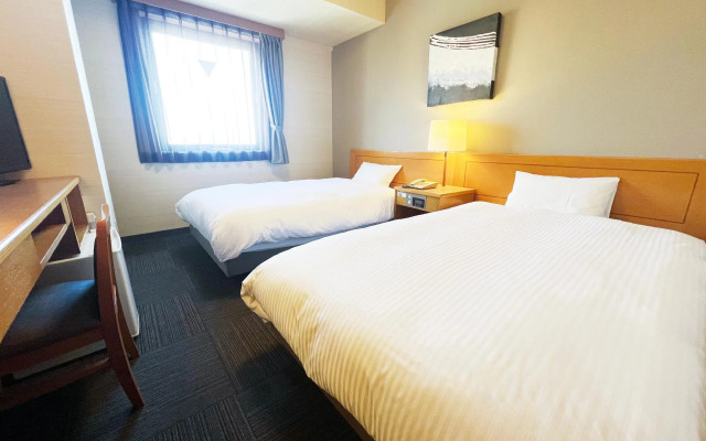 Hotel Route-Inn Tsuruoka Inter