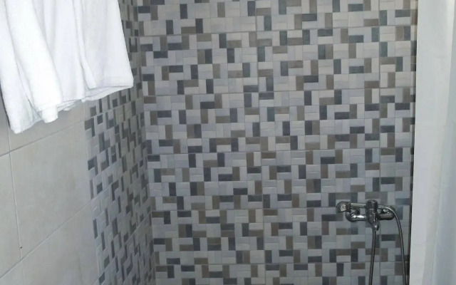 Jonathan Studio Apartments