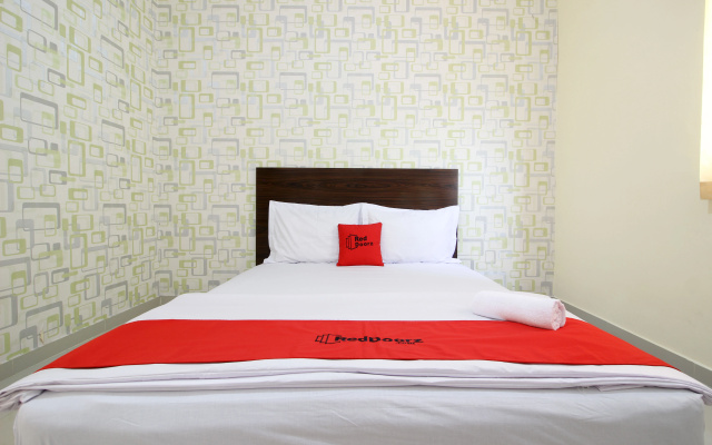RedDoorz @ Swakarya Kaliurang – Guest Rooms – Sleman