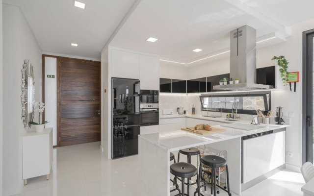 House With Pool and sea View, Pearl of Calheta