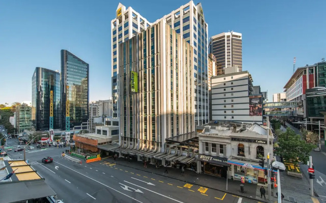 JHT - 1 BRM Apartment, Opposite to SkyTower with view