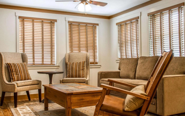 Sierra Sky Ranch, an Ascend Hotel Collection Member