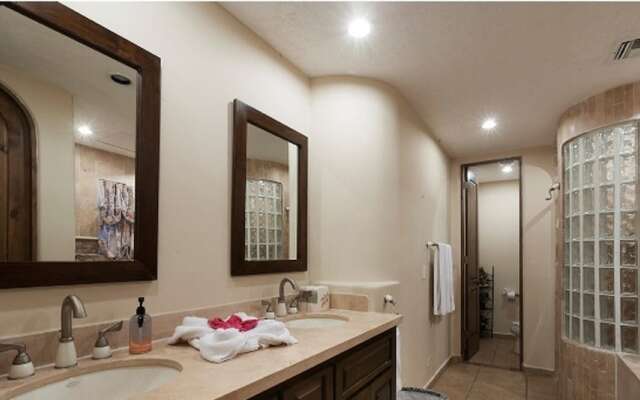 Bella Sirena 2BR BE 105-v by Casago