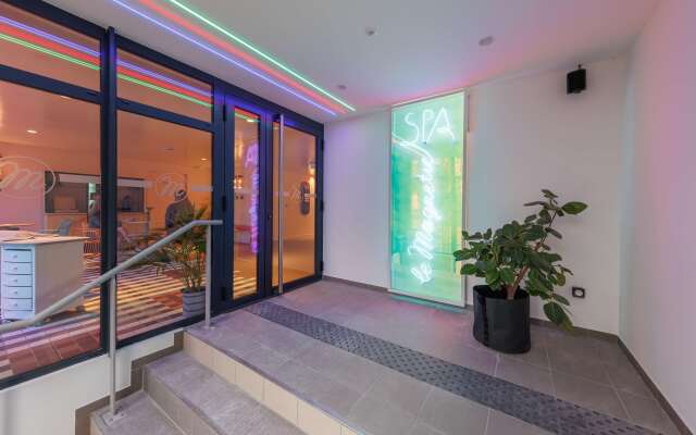 Aiden by Best Western Clermont-Ferrand Hotel & Spa