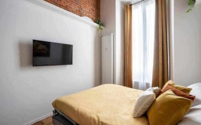 Elegant Suite In Duomo Brera District