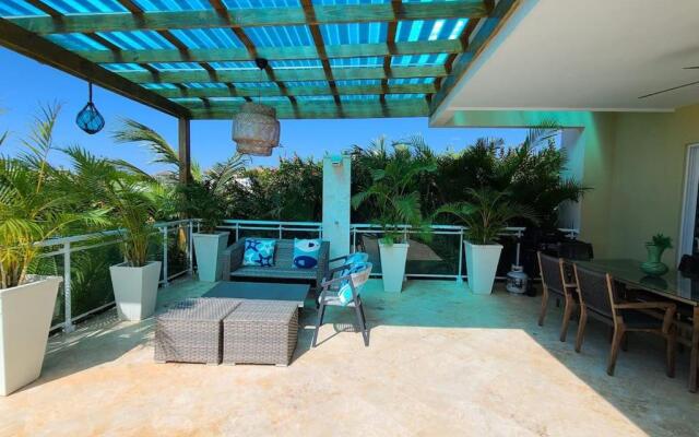 Stylish Three-bedroom Villa in a Gated Community