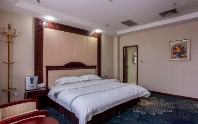 Aibi Lake Hotel