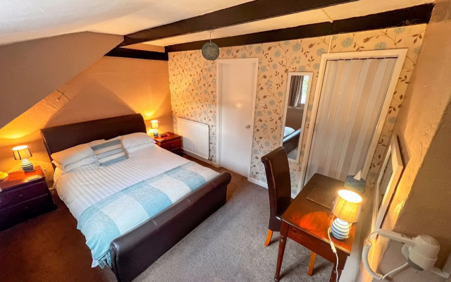 Gwesty Minffordd Hotel