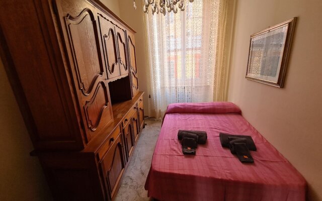 Santa in Caruggio- PortofinoVacanze