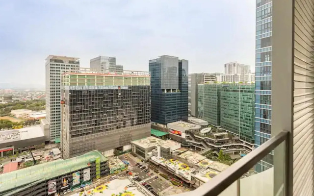 Charming Studio Unit in Uptown Parksuites T2 Bgc