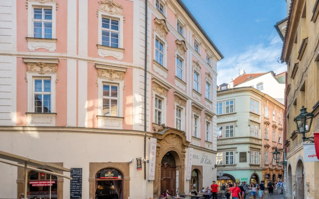 Hotel Palác U Kočků by Adrez Living