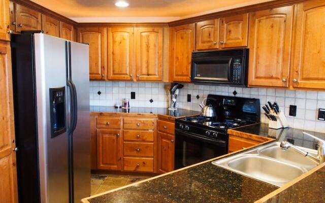 White Pines 3 Bedroom Fox Point At Redstone Village