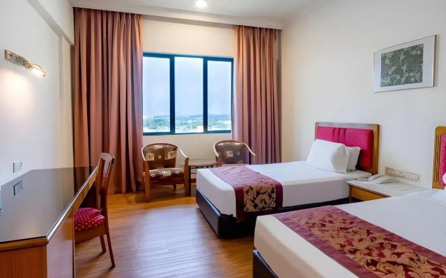 Crystal Crown Hotel Harbour View