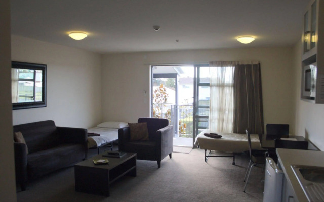 Pegasus Gateway Motels and Apartments