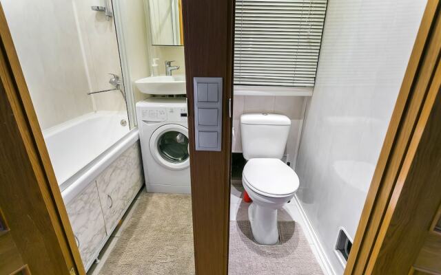 Apartment on Peschanaya 6