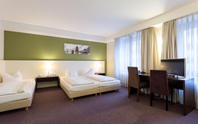 Hotel Dolomit