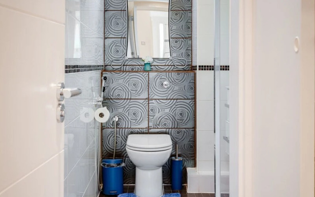 4-bedroom Villa on Marble Arch
