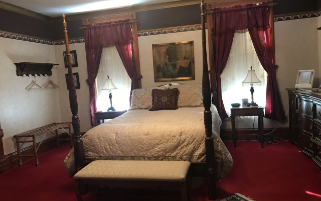 Grand Victorian B&B Inn