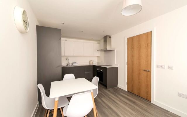 Fantastic 2 Bedroom Apartment In Manchester