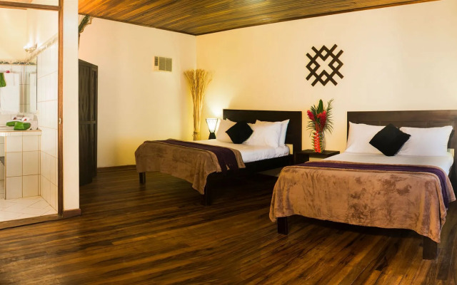 Tabulia Tree Hotel and Villas