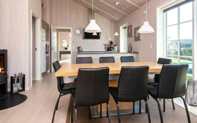 10 Person Holiday Home in Ansager-by Traum