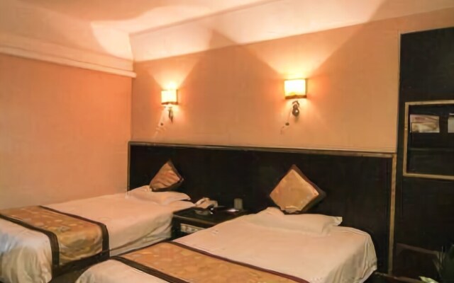 Jiangdu Paramount Hotel