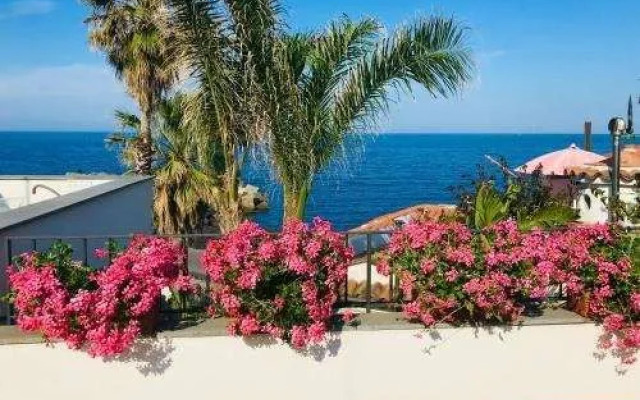 Blue54 - Pozzillo Sul Mare Fra L'Etna E Taormina