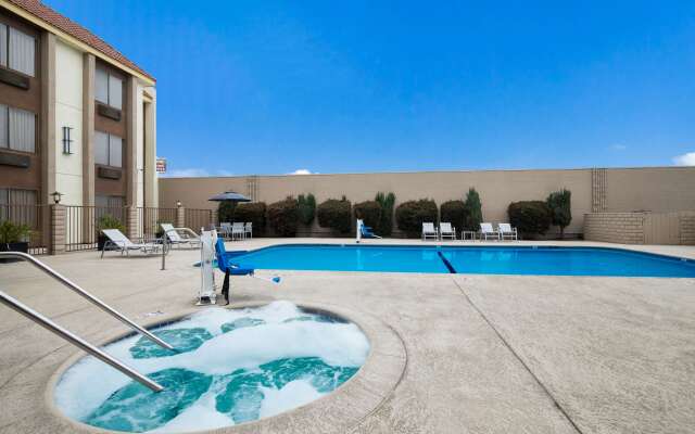 Best Western Norwalk Inn