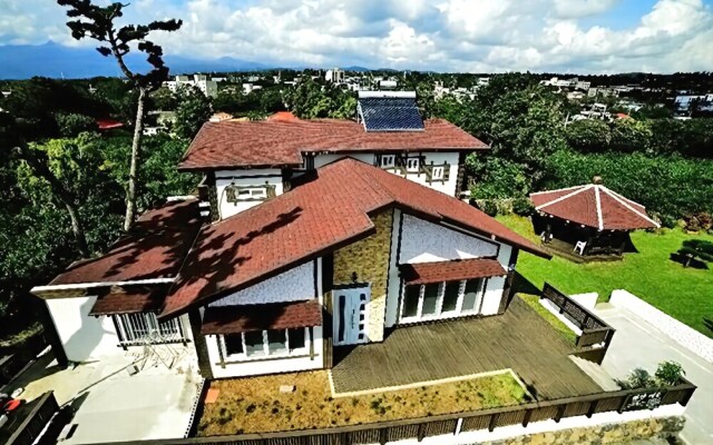 Seogwipo White Castle Pension