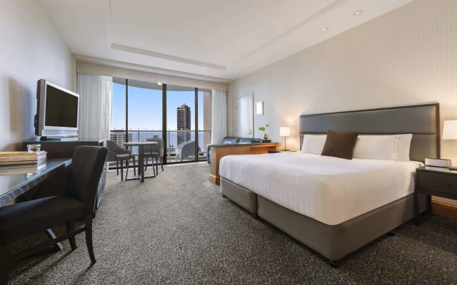 Oaks Gold Coast Hotel