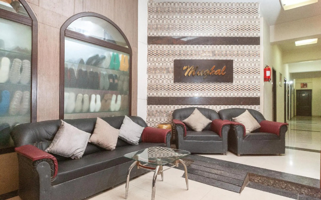 Royal Mughal by OYO Rooms