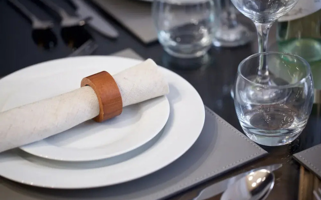 Avari Apartments - Winchester Collection