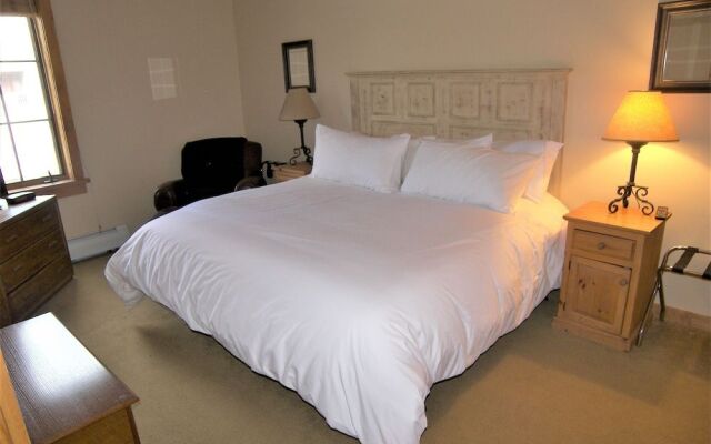 Dakota Lodge 2 Bed 2 Bath