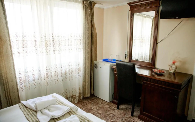 Giandra Resort