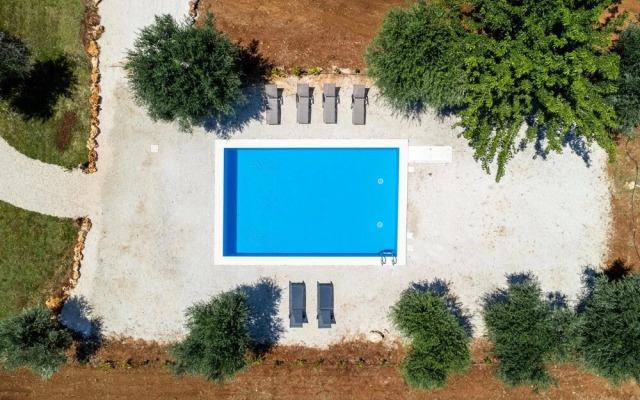 Villa Virgin Garden by Wonderful Italy