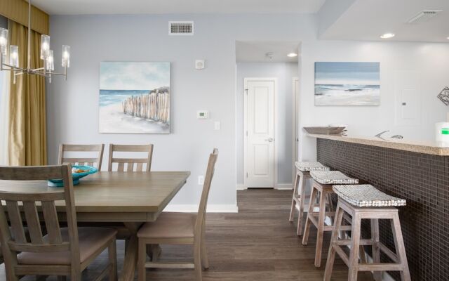 Luau II 6932 - flr9 - 1BR 1BA - (4)