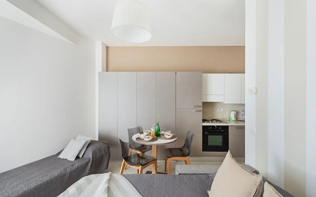 Residenza Miralago - 16 Domitilla - Locazione BK