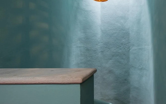 Holt - 1000 Arabian Nights