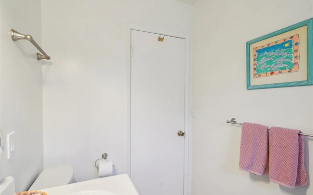 4950 Sandyland Road #127 Condo