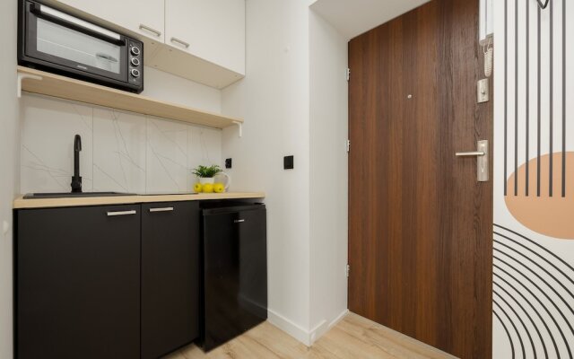 Chmielna Studio Warsaw Center by Renters