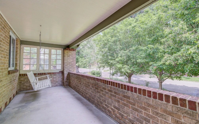 Charming Home Near Highlands Square Park