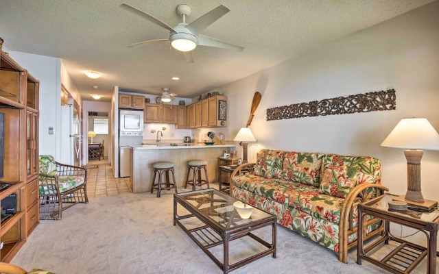 Oceanfront Kailua-kona Condo w/ Community Pool!, Kailua-Kona