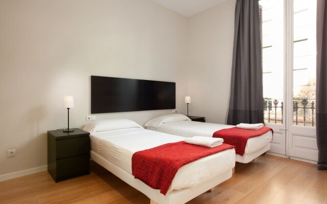 Spacious and Modern Apartment