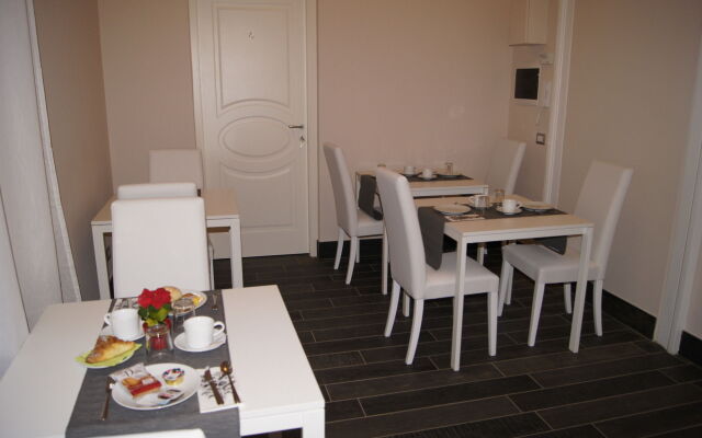 Arch Rome Suites