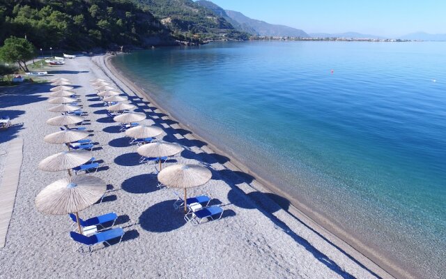 Stavento beach front suites