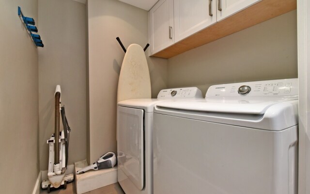 Hale Nui 2827 - 5 Br Home