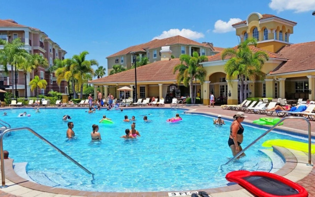 Cozy Condo W/private Balcony & Free Resort Access